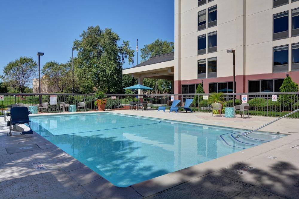 Hampton Inn Overland Park Kültér fotó