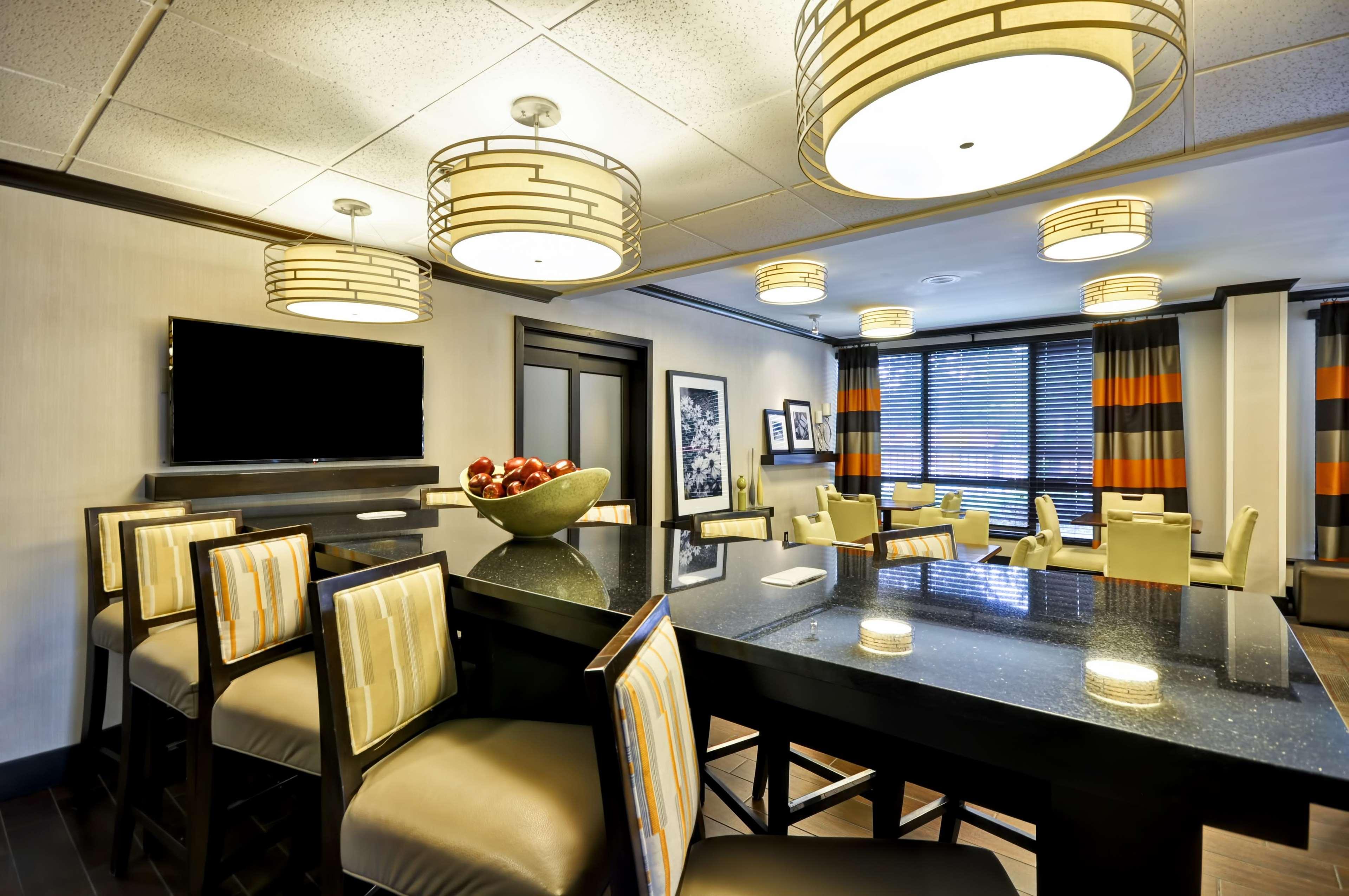 Hampton Inn Overland Park Kültér fotó