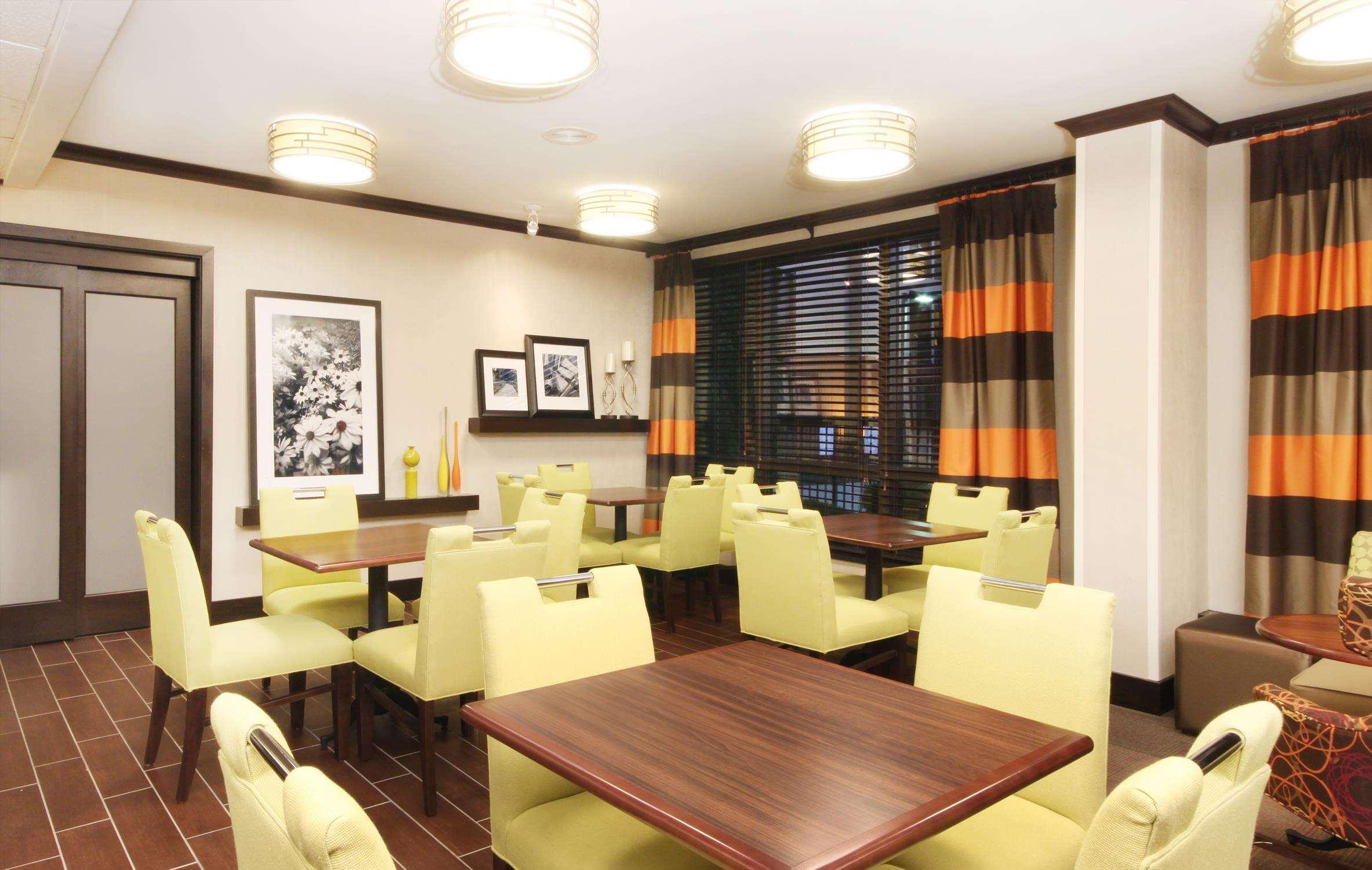 Hampton Inn Overland Park Étterem fotó