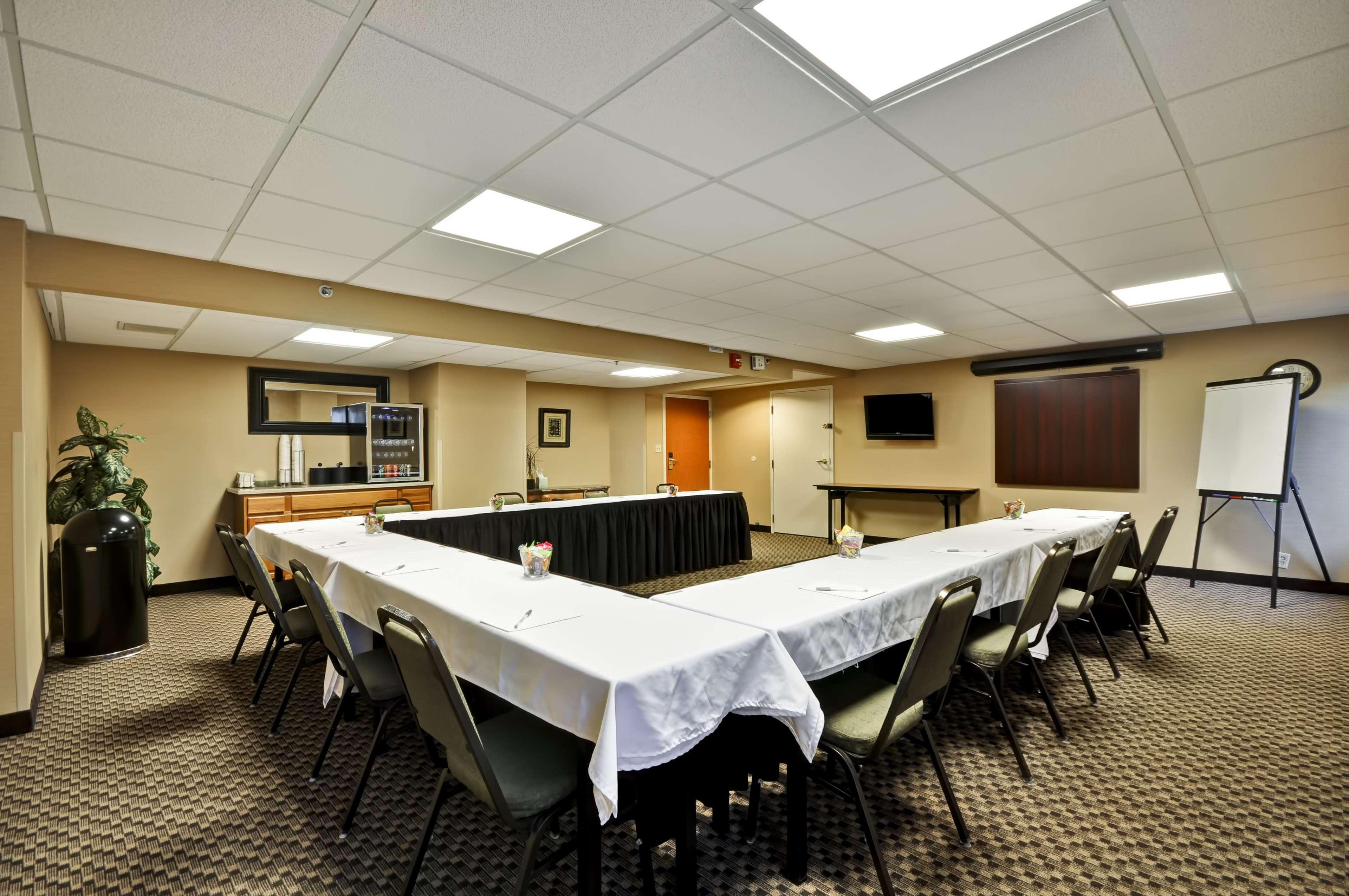 Hampton Inn Overland Park Kültér fotó