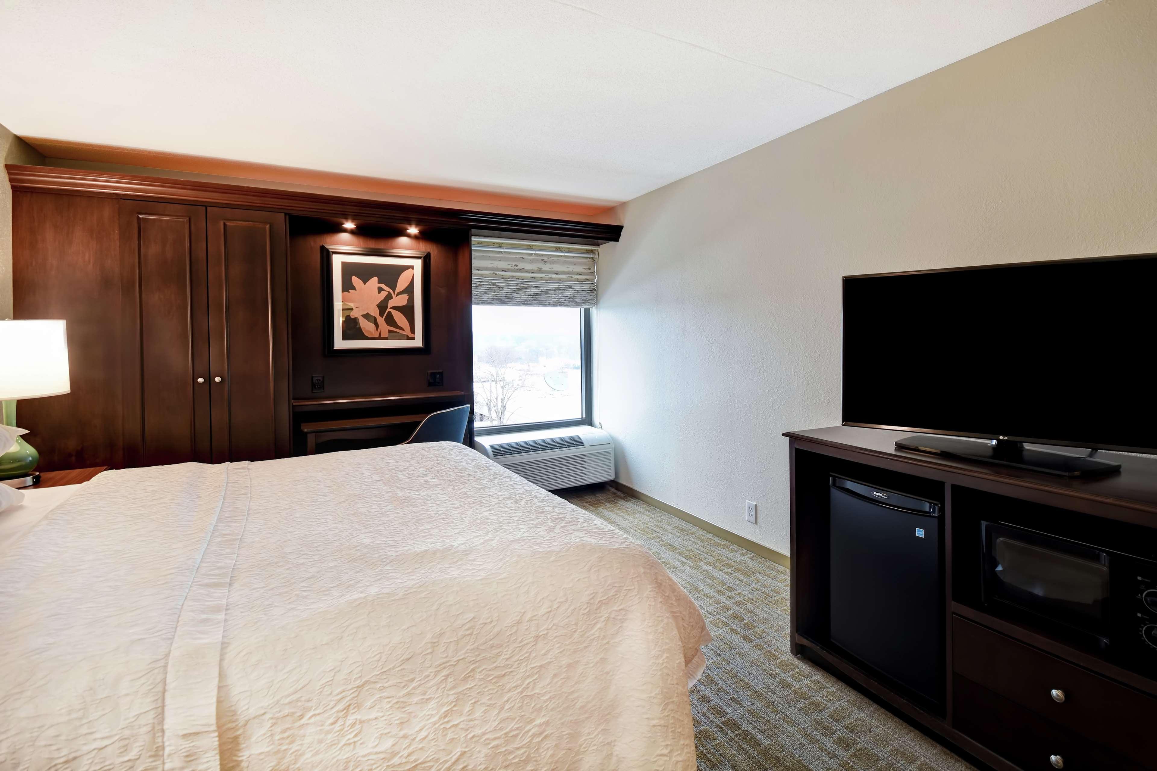 Hampton Inn Overland Park Kültér fotó