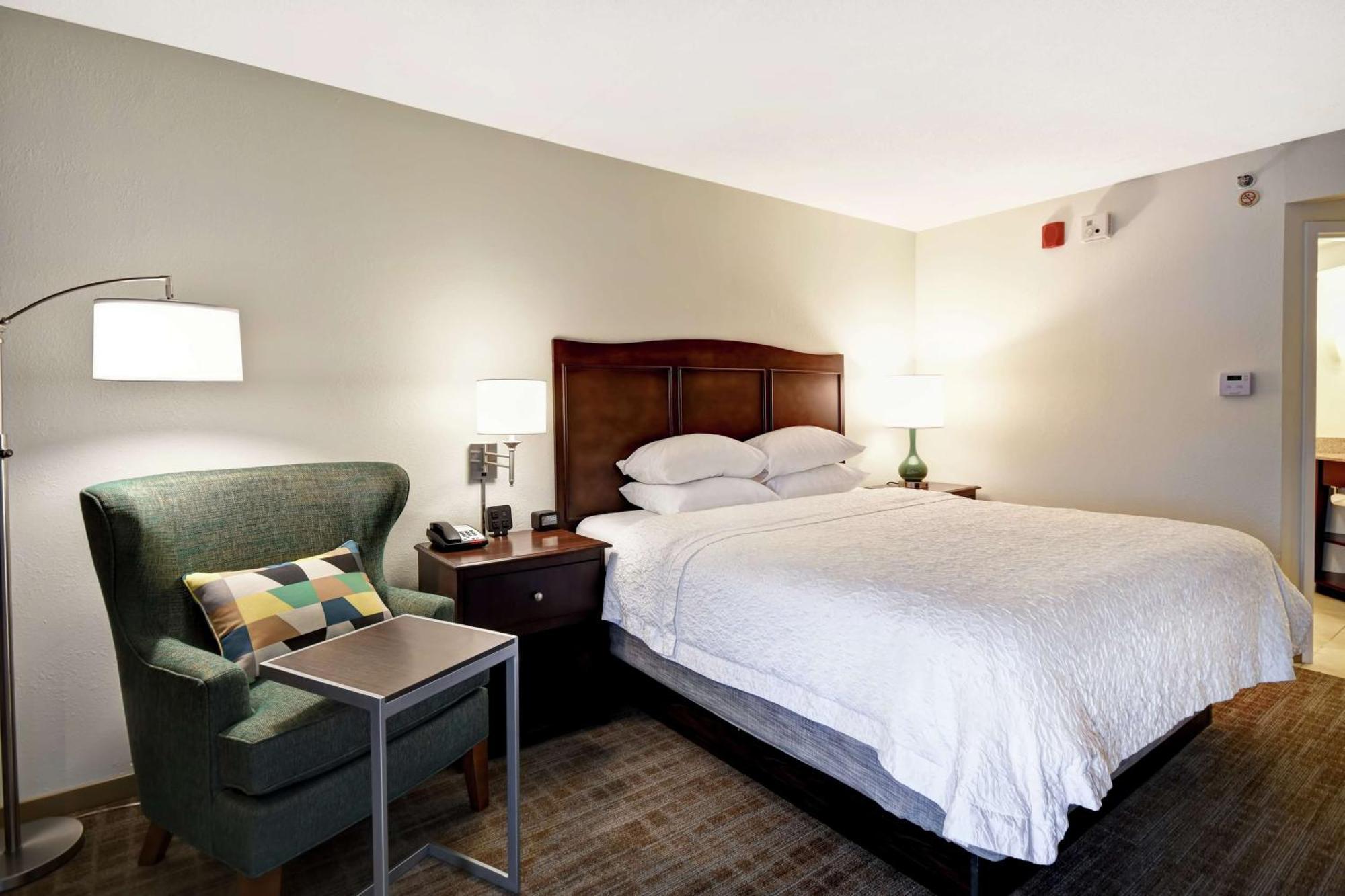Hampton Inn Overland Park Kültér fotó